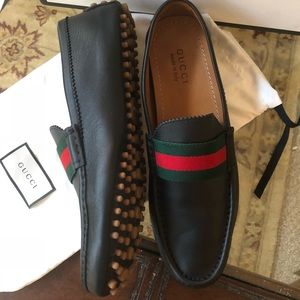 Men’s Gucci Striped Black Loafers